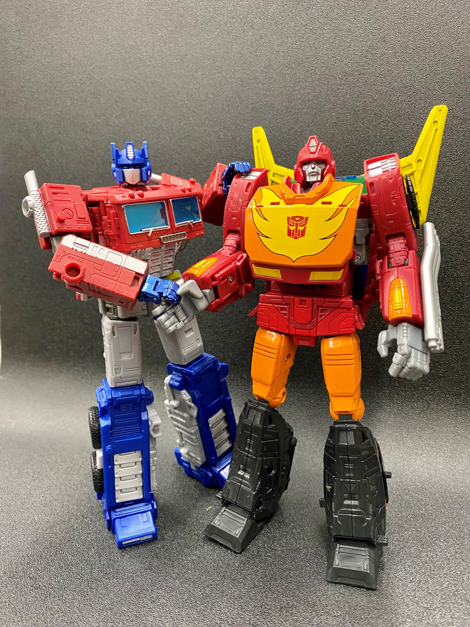 EVEN MORE Takara Transformers Kingdom KD-12 Rodimus Prime Official